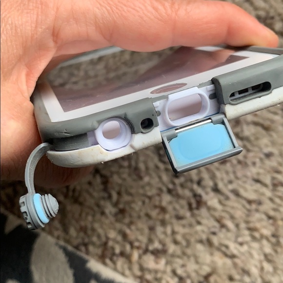 Lifeproof fre iPhone 6 case white - Picture 3 of 4